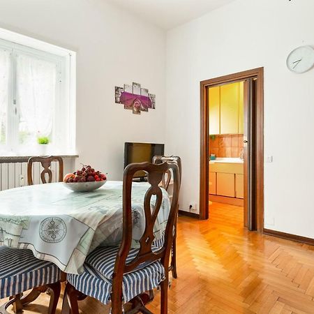 Bright Flat With Shared Garden Apartment Milan Exterior photo